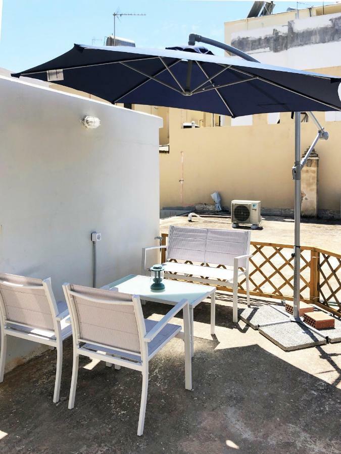 Sunny Micro-Loft Apartment With Outdoor Lounge Bendevis Экстерьер фото